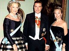 Princess Michael of Kent joins the Duke and Duchess of Calabria at the Order’s 2002 Royal Gala Dinner