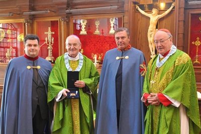 Delegation Sub-Prior Archbishop George Stack receives Constantinian Order promotion