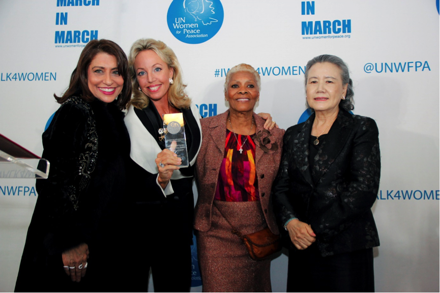Duchess of Castro receives UNWFPA Humanitarian Award