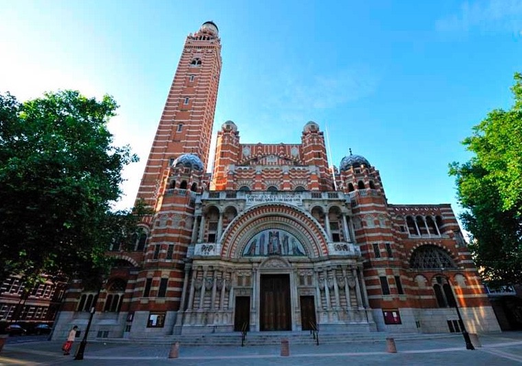 BOOK NOW 2018 AUTUMN DELEGATION WESTMINSTER CATHEDRAL INVESTITURE MASS AND DINNER
